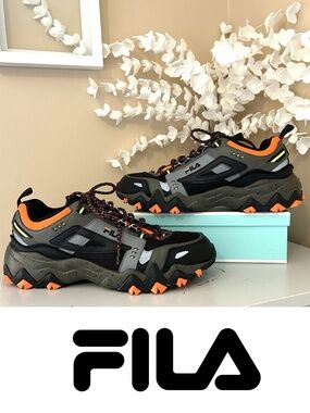 Fila Oakmont TR Trail Sneakers in Colorway Shor/Trmc/Blk Men’s Size 9.5